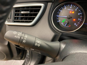 Photo 15 du bon plan NISSAN Qashqai 1.5 dCi 110ch Business Edition occasion à 14990 €