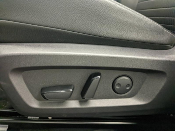 Photo 13 du bon plan NISSAN Qashqai e-POWER 190ch Tekna 2022 occasion à 29990 €