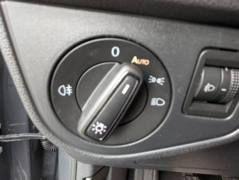 Photo 16 du bon plan VOLKSWAGEN Polo 1.0 75ch Confortline occasion à 13930 €