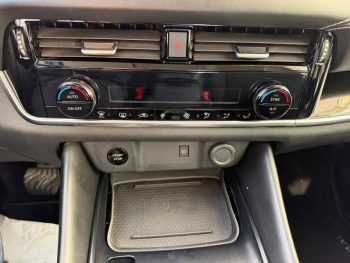 Photo 23 du bon plan NISSAN Qashqai e-POWER 190ch N-Connecta 2022 occasion à 25900 €