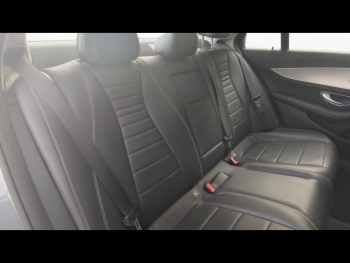 Photo 11 du bon plan MERCEDES-BENZ Classe E 350 d 258ch Fascination 9G-Tronic occasion à 26480 €