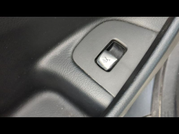 Photo 18 du bon plan MERCEDES-BENZ Classe E 350 d 258ch Fascination 9G-Tronic occasion à 26480 €