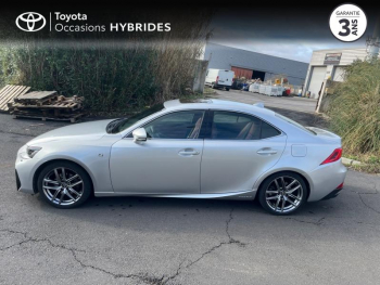 Photo 3 du bon plan LEXUS IS 300h F SPORT Executive 2020 occasion à 31990 €