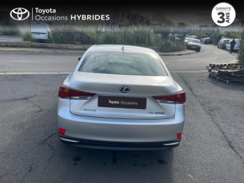 Photo 4 du bon plan LEXUS IS 300h F SPORT Executive 2020 occasion à 31990 €
