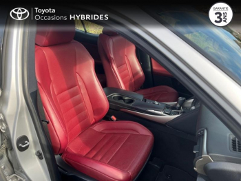 Photo 6 du bon plan LEXUS IS 300h F SPORT Executive 2020 occasion à 31990 €