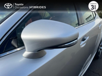 Photo 21 du bon plan LEXUS IS 300h F SPORT Executive 2020 occasion à 31990 €