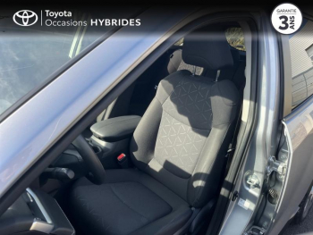 Photo 11 du bon plan TOYOTA RAV4 2.5 Hybride 218ch Dynamic 2WD MY22 occasion à 32990 €