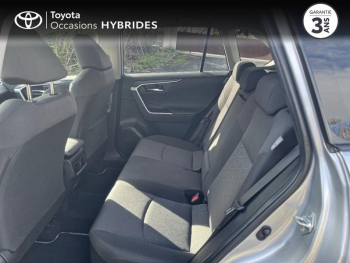 Photo 12 du bon plan TOYOTA RAV4 2.5 Hybride 218ch Dynamic 2WD MY22 occasion à 32990 €