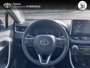 Photo 13 du bon plan TOYOTA RAV4 2.5 Hybride 218ch Dynamic 2WD MY22 occasion à 32990 €