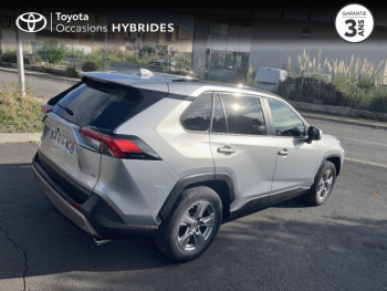 Photo 18 du bon plan TOYOTA RAV4 2.5 Hybride 218ch Dynamic 2WD MY22 occasion à 32990 €