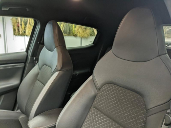 Photo 10 du bon plan NISSAN Juke 1.6 Hybrid 143ch Business+ 2023 occasion à 23990 €