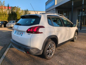 Photo 6 du bon plan PEUGEOT 2008 1.2 PureTech 130ch Allure S&S occasion à 7490 €