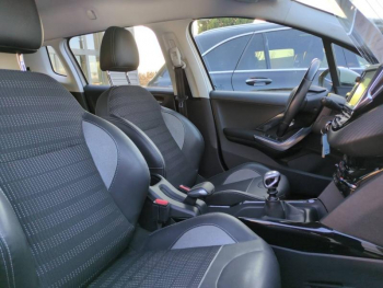 Photo 8 du bon plan PEUGEOT 2008 1.2 PureTech 130ch Allure S&S occasion à 7490 €