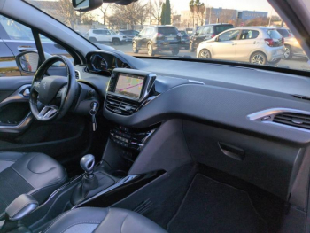 Photo 9 du bon plan PEUGEOT 2008 1.2 PureTech 130ch Allure S&S occasion à 7490 €
