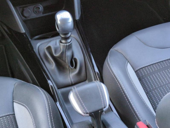 Photo 18 du bon plan PEUGEOT 2008 1.2 PureTech 130ch Allure S&S occasion à 7490 €