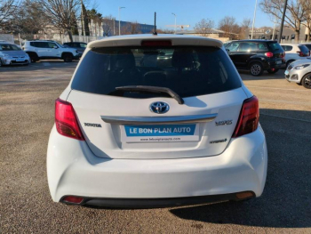 Photo 5 du bon plan TOYOTA Yaris HSD 100h Dynamic 5p occasion à 10990 €