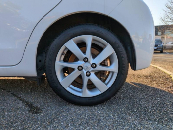 Photo 10 du bon plan TOYOTA Yaris HSD 100h Dynamic 5p occasion à 10990 €