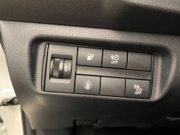 Photo 15 du bon plan NISSAN Leaf 150ch 40kWh Acenta 21 occasion à 13900 €