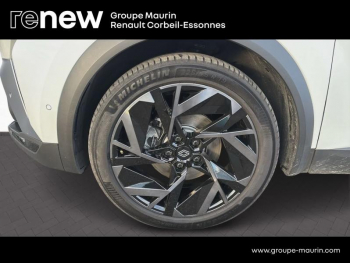 Photo 9 du bon plan RENAULT SYMBIOZ 1.6 E-Tech full hybrid 145ch esprit Alpine occasion à 28989 €