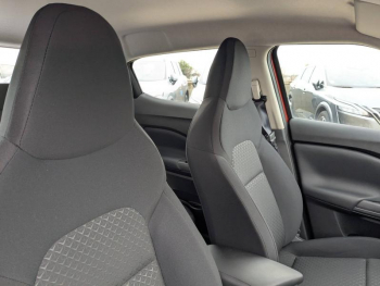 Photo 18 du bon plan NISSAN Juke 1.0 DIG-T 114ch Acenta 2025.75 occasion à 21990 €