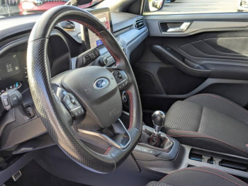 Photo 12 du bon plan FORD Focus 1.0 Flexifuel mHEV 125ch ST-Line Design occasion à 17989 €