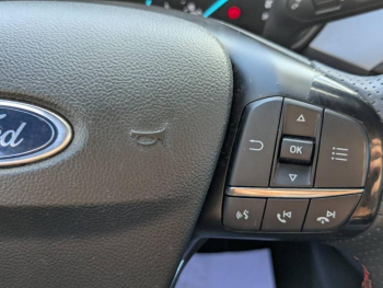 Photo 16 du bon plan FORD Focus 1.0 Flexifuel mHEV 125ch ST-Line Design occasion à 17989 €