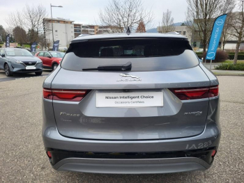 Photo 13 du bon plan JAGUAR F-Pace P400e Plug-in-Hybrid R-Dynamic S BVA8 AWD occasion à 44990 €