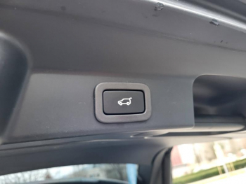 Photo 29 du bon plan JAGUAR F-Pace P400e Plug-in-Hybrid R-Dynamic S BVA8 AWD occasion à 44990 €