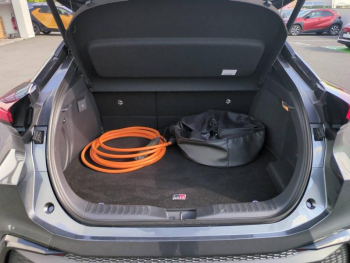 Photo 12 du bon plan TOYOTA C-HR 2.0 Hybride Rechargeable 225ch GR Sport NG23 occasion à 41390 €