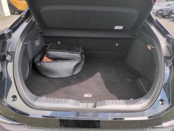 Photo 12 du bon plan TOYOTA C-HR 2.0 Hybride Rechargeable 225ch GR Sport Premiere NG23 occasion à 42890 €