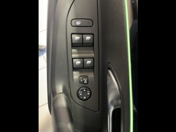 Photo 21 du bon plan PEUGEOT 2008 1.2 PureTech 155ch S&S GT EAT8 occasion à 13999 €