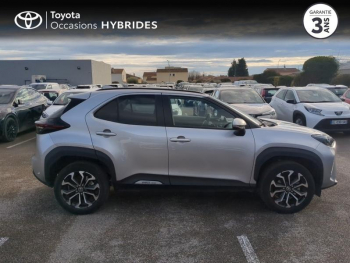 Photo 17 du bon plan TOYOTA Yaris Cross 116h Design MY22 occasion à 22980 €