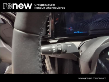 Photo 24 du bon plan RENAULT Megane E-Tech Electric EV60 220ch Equilibre super charge occasion à 20990 €