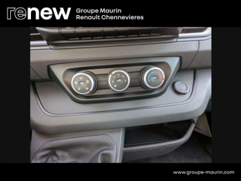 Photo 30 du bon plan RENAULT Trafic Combi L2 2.0 Blue dCi 150ch S&S Intens 8 places occasion à 31990 €