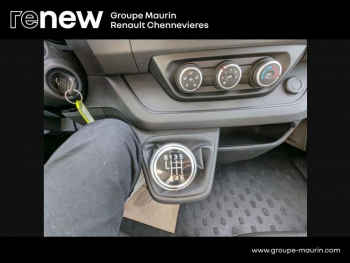 Photo 31 du bon plan RENAULT Trafic Combi L2 2.0 Blue dCi 150ch S&S Intens 8 places occasion à 31990 €