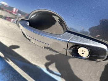 Photo 15 du bon plan FORD Kuga 1.5 Flexifuel-E85 150ch Stop&Start Titanium 4x2 BVA Euro6.2 occasion à 17980 €