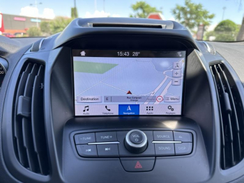 Photo 21 du bon plan FORD Kuga 1.5 Flexifuel-E85 150ch Stop&Start Titanium 4x2 BVA Euro6.2 occasion à 17980 €