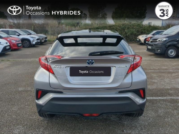 Photo 4 du bon plan TOYOTA C-HR 122h Design 2WD E-CVT RC18 occasion à 19980 €