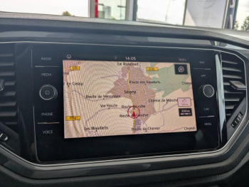 Photo 19 du bon plan VOLKSWAGEN T-Roc 2.0 TDI 150ch IQ.Drive DSG7 Euro6d-T occasion à 19490 €