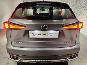 Photo 6 du bon plan LEXUS NX 300h 4WD Luxe occasion à 24500 €