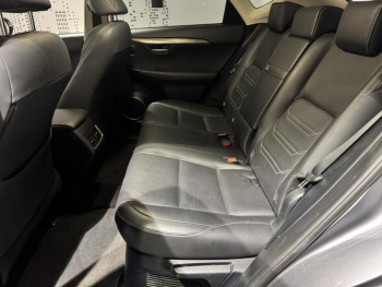 Photo 12 du bon plan LEXUS NX 300h 4WD Luxe occasion à 24500 €