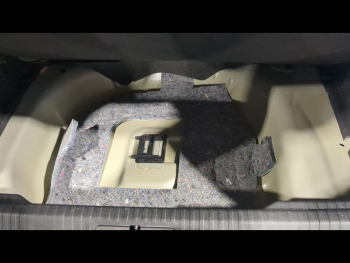 Photo 11 du bon plan CITROEN C4 PureTech 130ch S&S Shine EAT8 occasion à 15980 €