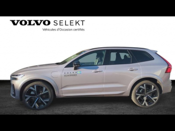 Photo 2 du bon plan VOLVO XC60 T6 Hybride Rechargeable 350ch Ultra Style Dark Geartronic 8 AWD occasion à 77900 €
