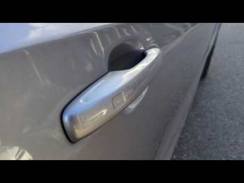 Photo 14 du bon plan VOLVO XC60 T6 Hybride Rechargeable 350ch Ultra Style Dark Geartronic 8 AWD occasion à 77900 €