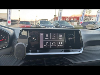 Photo 7 du bon plan PEUGEOT 208 1.2 PureTech 75ch S&S Like occasion à 8190 €