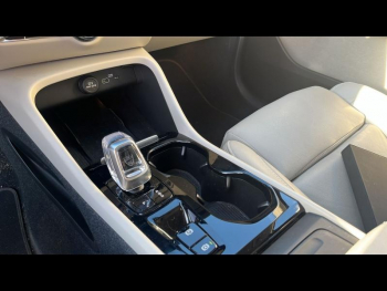 Photo 20 du bon plan VOLVO XC40 B3 163ch Plus DCT 7 occasion à 28990 €