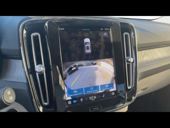 Photo 26 du bon plan VOLVO XC40 B3 163ch Plus DCT 7 occasion à 28990 €