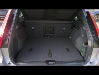 Photo 9 du bon plan VOLVO XC40 B3 163ch Plus DCT 7 occasion à 47900 €