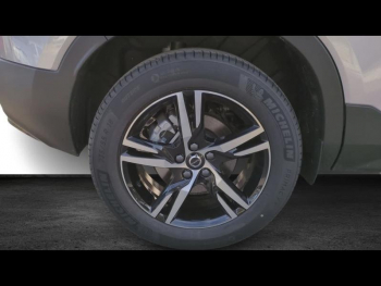 Photo 13 du bon plan VOLVO XC40 B3 163ch Plus DCT 7 occasion à 47900 €
