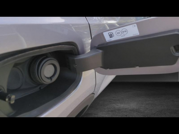 Photo 14 du bon plan VOLVO XC40 B3 163ch Plus DCT 7 occasion à 47900 €